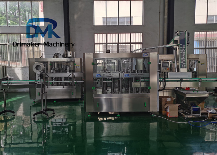 Flavored Water Filling Machine / Plastic Bottle Water Filling Machine